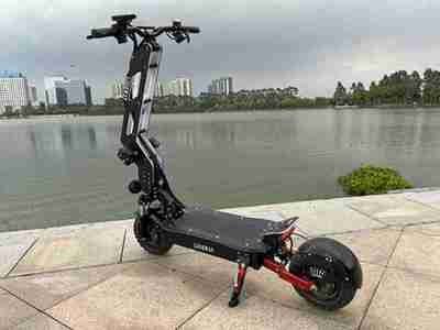 Compra nuestro patinete el¨¦ctrico en stock m¨¢s barato