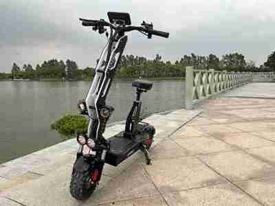 Los 17 mejores patinetes el¨¦ctricos r¨¢pidos y de larga autonom¨ªa