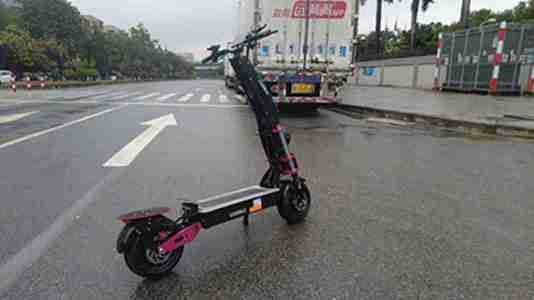Los 18 mejores patinetes el¨¦ctricos r¨¢pidos y de larga autonom¨ªa