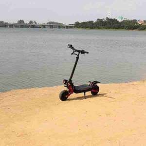 Los 20 mejores patinetes el¨¦ctricos de larga autonom¨ªa