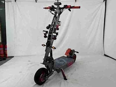 Marca Patinete el¨¦ctrico Quitar bater¨ªa