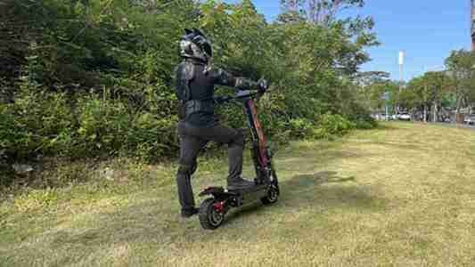 Nuevo scooter el¨¦ctrico de moda