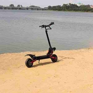 Patinete el¨¦ctrico de marca Con precio