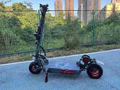 Patinete el¨¦ctrico todoterreno barato